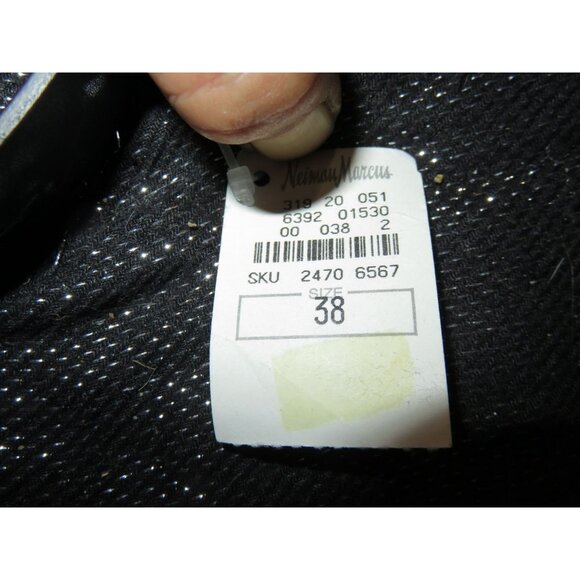 Gucci Black Leather Gold Buckle Logo Plaque Belt sz 38 95/38 (46 inches) - Picture 6 of 7